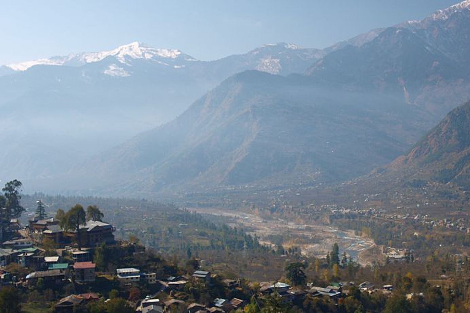 Bærinn Manali er í Himachal Pradesh-ríki í norðurhluta Indlands.
