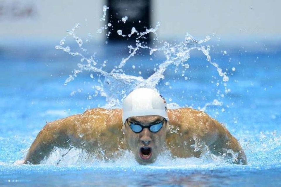 Bandaríski sundmaðurinn Michael Phelps syndir 200 m flugsund 30. júlí.