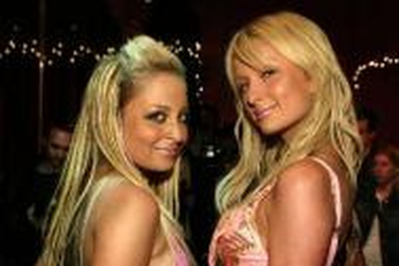 Nicole Richie og Paris Hilton.