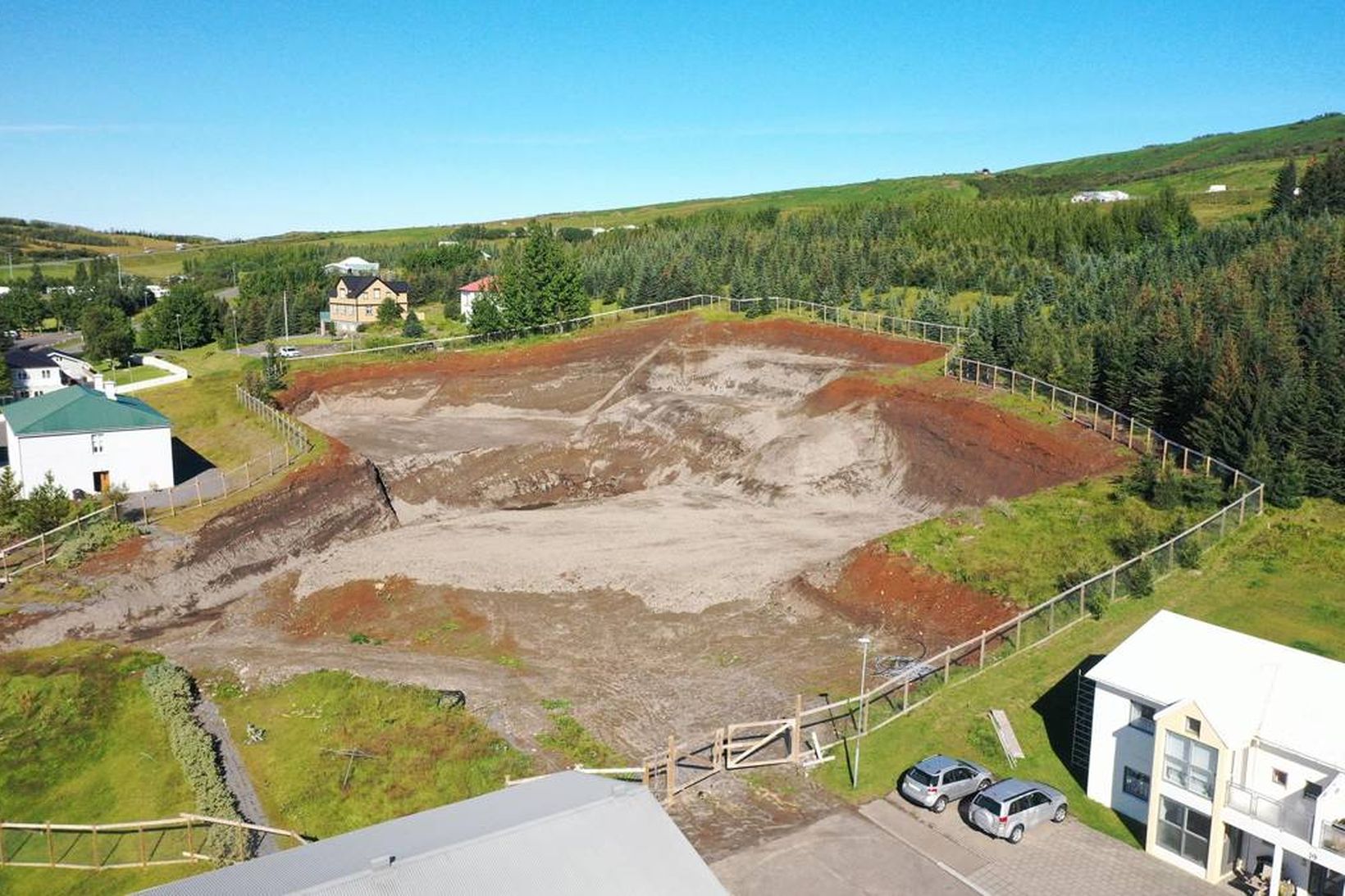 Fresta framkvæmdum á Húsavík