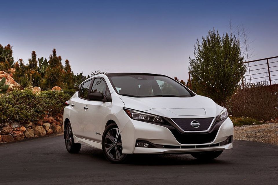 Nissan Leaf &#8211; eða „Leading Environmentally friendly Affordable Family vehicle“ eins og skammstöfunin útleggst &#8211; …