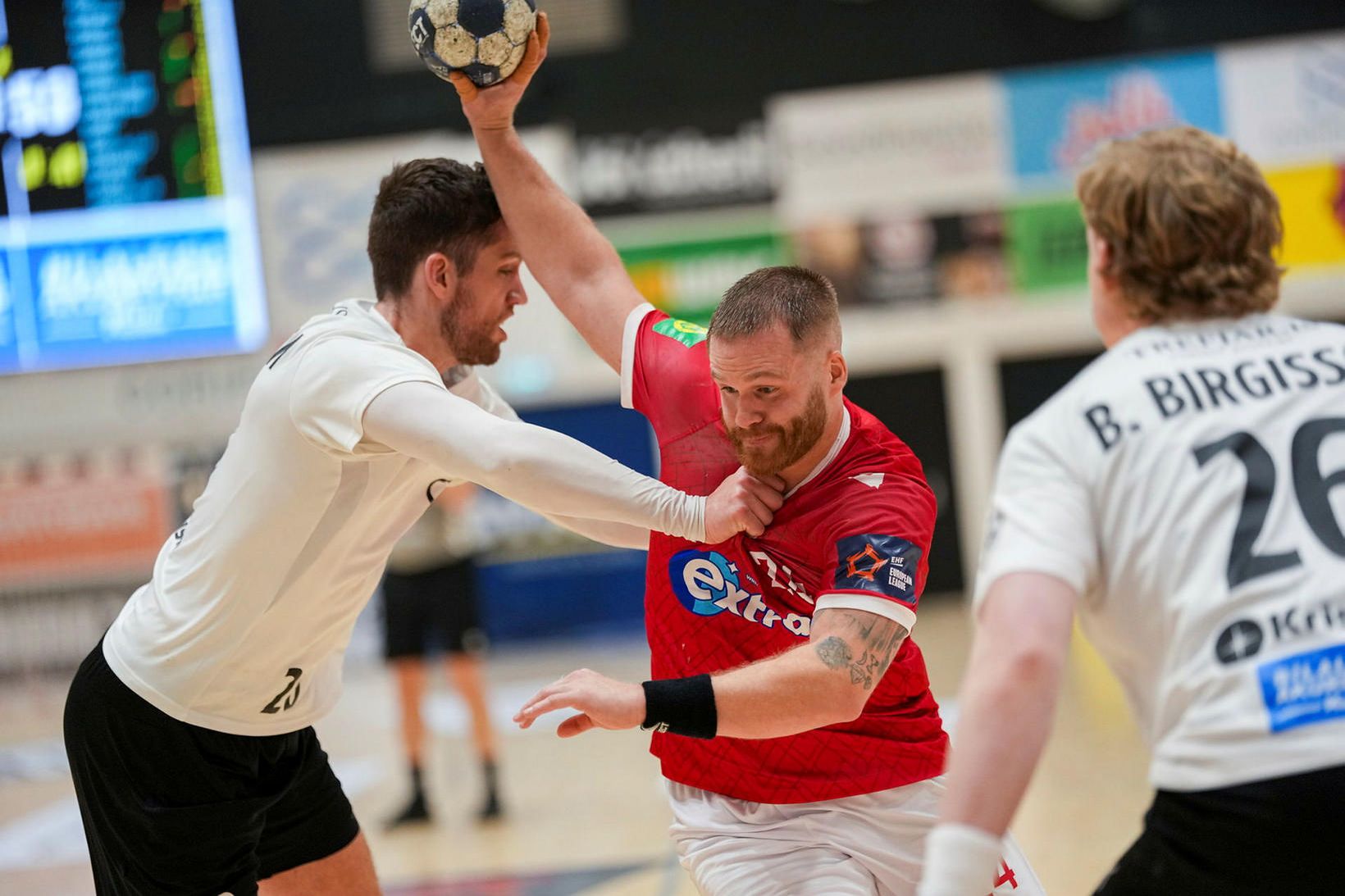 Valur - FH, staðan er 10:11