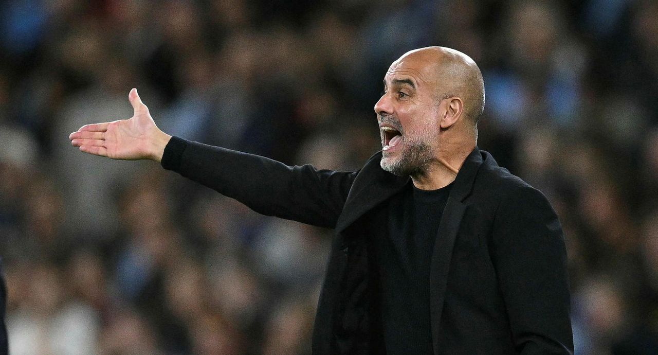 Pep Guardiola hugsaði um að yfirgefa Manchester City í lok tímabils.