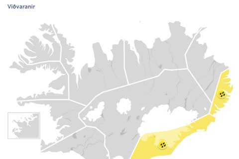 Gular viðvaranir eru í gildi á Austfjörðum og á Suðausturlandi.