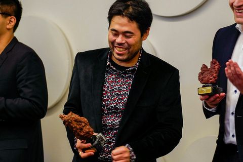 Nakamura was a happy camper on Sunday night with the 1st prize in hand.