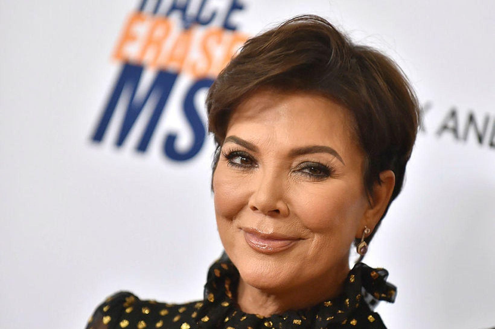 Kris Jenner með æxli