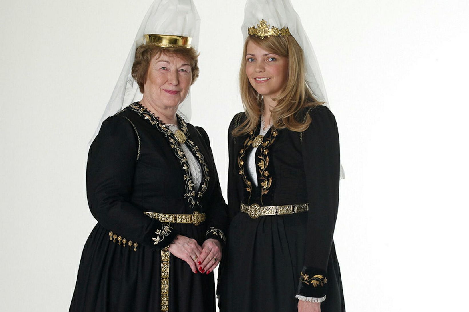 Þjóðbúningaklæddir þurfa ekki að borga inn 