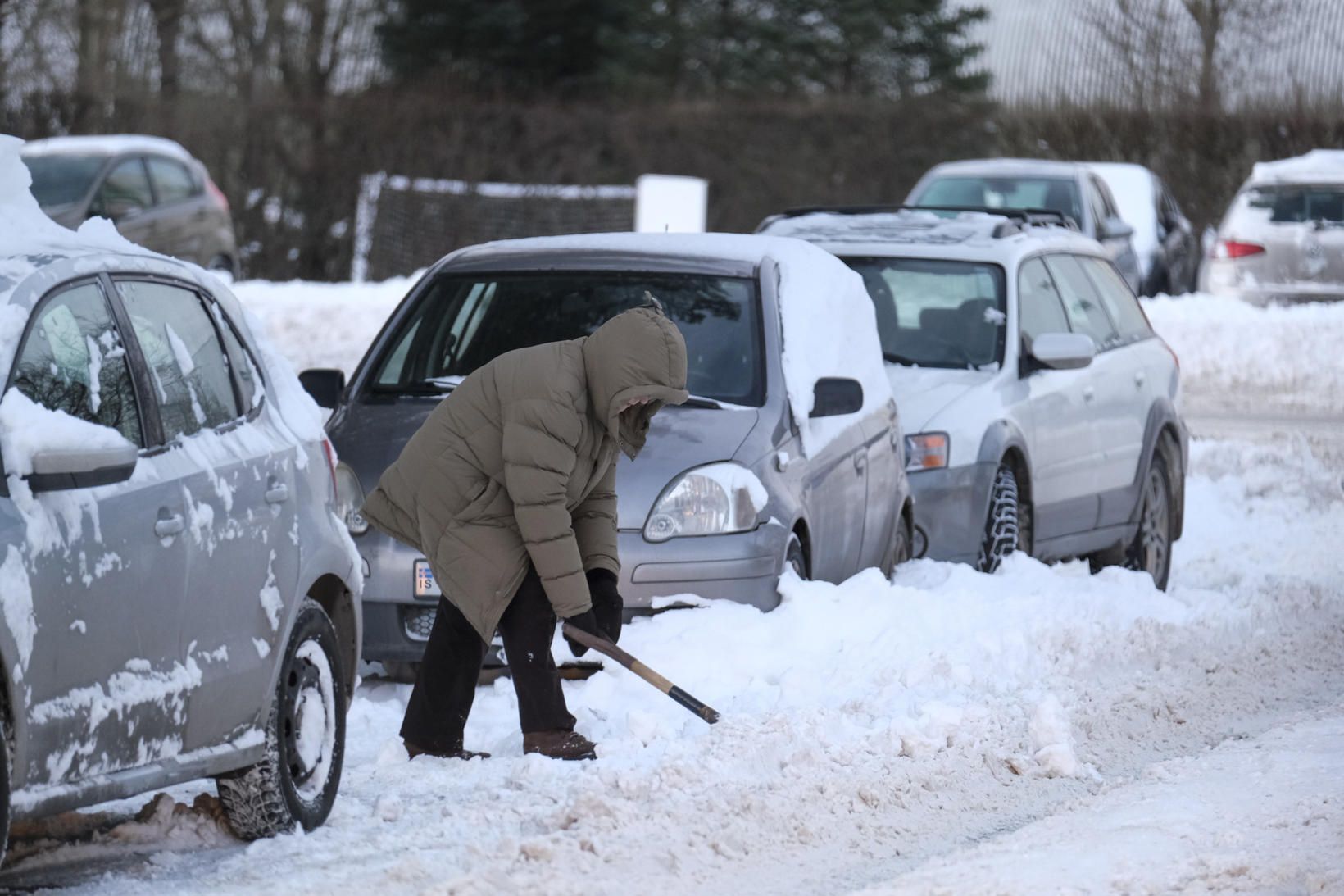 Frost verður á bilinu 0 til 10 stig í dag.