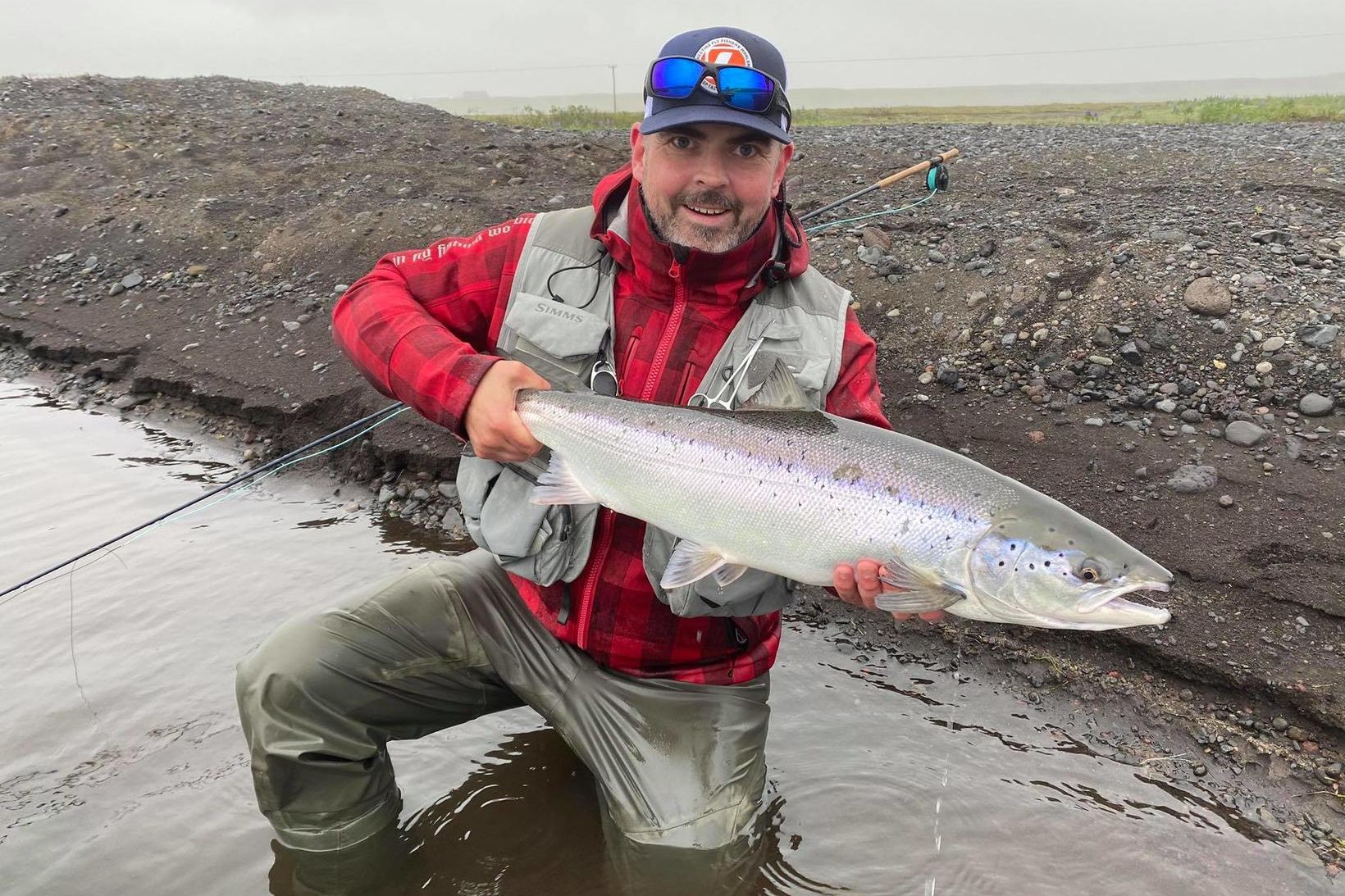 Hannes Sigurðsson með flottan lax af svæði sjö í Eystri. …