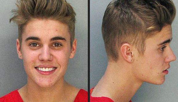 Justin Bieber reynir að semja