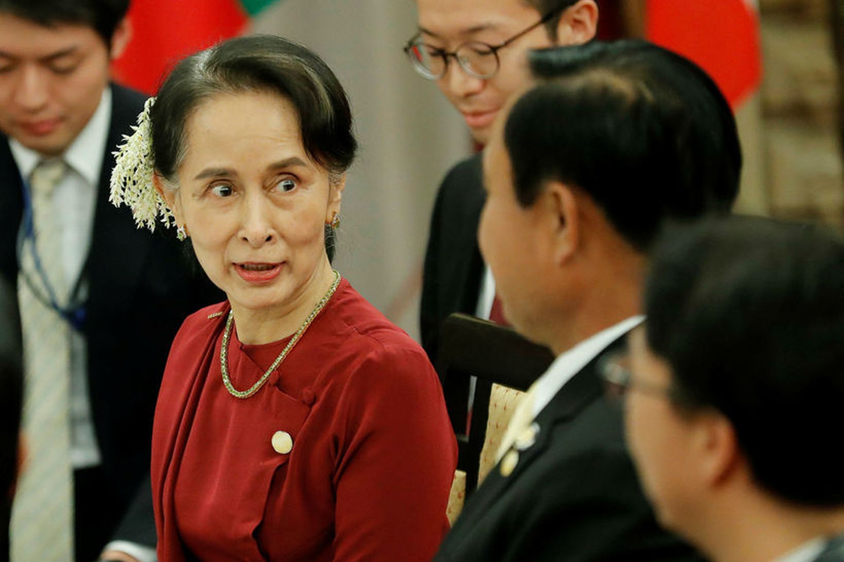 Aung San Suu Kyi, leiðtogi Búrma, situr nú fund leiðtoga …