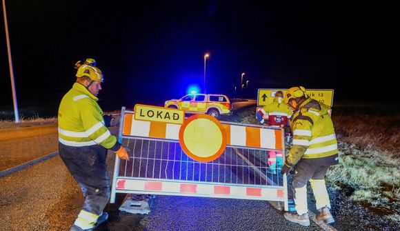 Stefnir íslenska ríkinu vegna banns við heimför