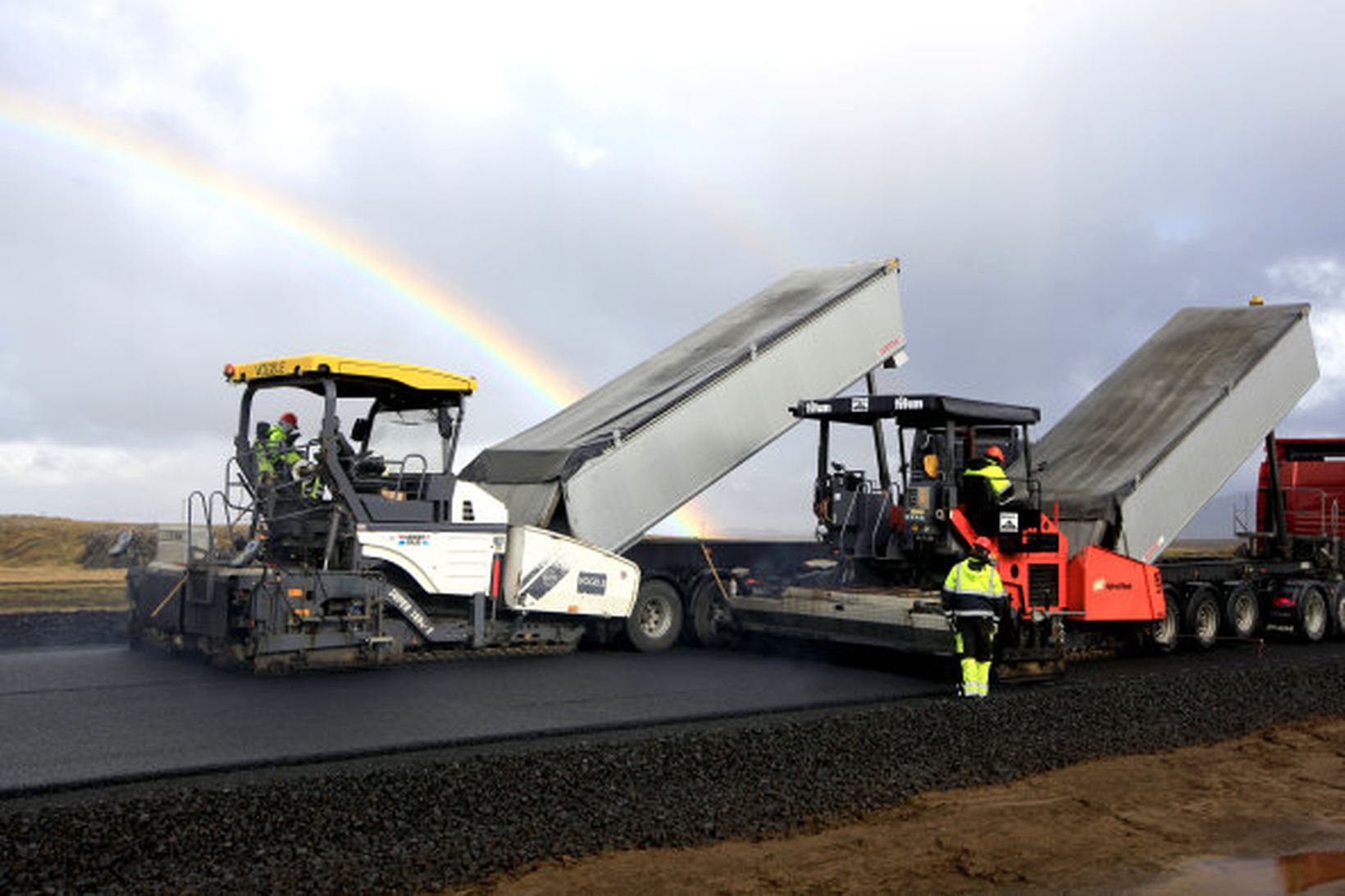 Framkvæmdir við Suðurlandsveg síðasta sumar.