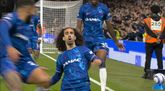 Glæsilegur skalli Cucurella (myndskeið)