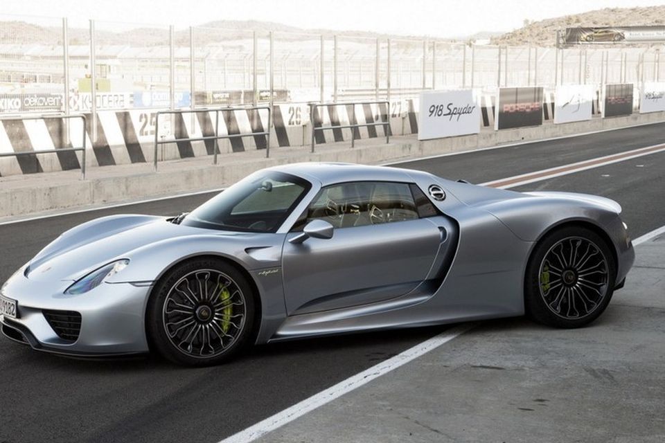 Porsche 918 Spyder losar hverfandi litla mengun.