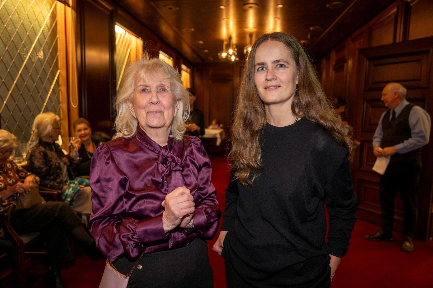 Geirlaug Þorvaldsdóttir og Arnhildur Pálmadóttir.