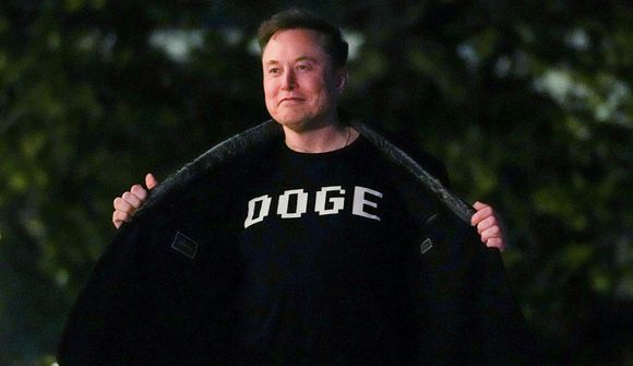 Musk segir skilið við DOGE