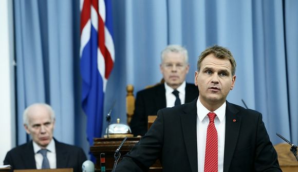 „Stappar nærri landráðum“