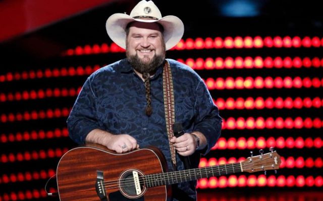 Sundance Head tók þátt í The Voice árið 2016.