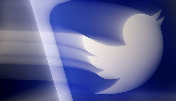 Twitter lokar alfarið fyrir Trump