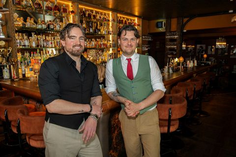 Svavar Helgi Ernuson veitingastjóri og barþjónn á Tipsý og Sævar Helgi Örnólfsson, einn af eigendum …