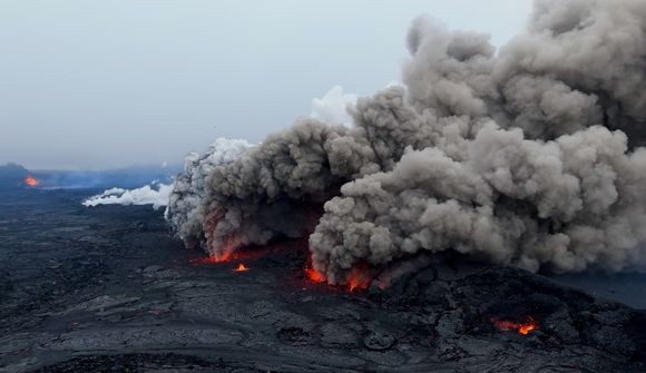 Magnað sjónarspil þegar grunnvatnið hvellsýður