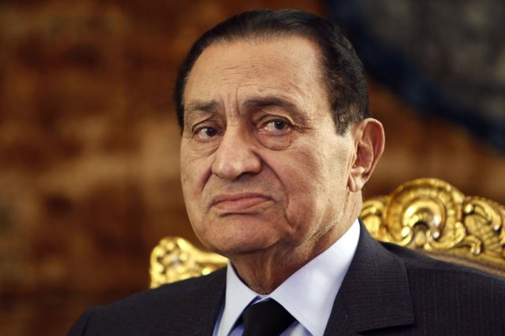 Hosni Mubarak er sagður hafa leitað hælis í Sameinuðu arabísku …