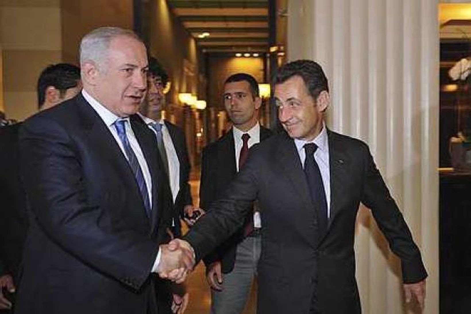 Benjamin Netanyahu, formaður Likud flokksins, með Nicolas Sarkozy Frakklandsforseta.