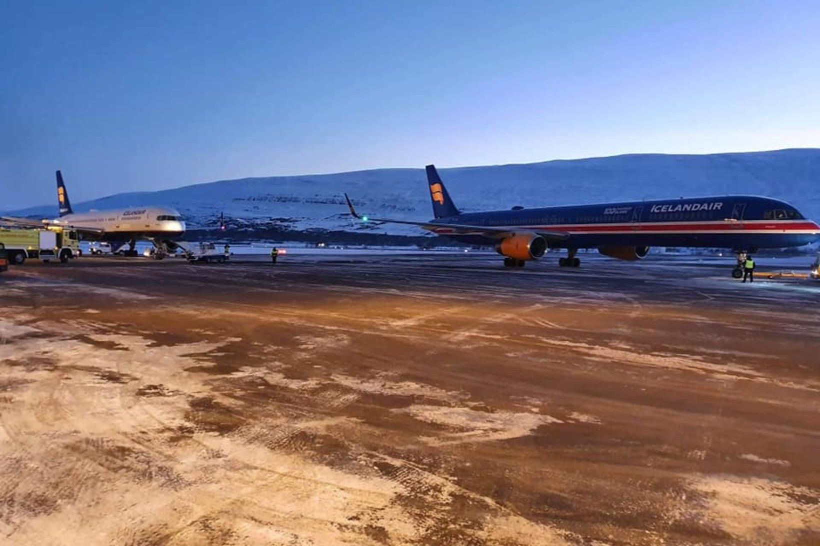 Vélar Icelandair á Akureyrarflugvelli í morgun.