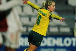 María Ólafsdóttir Gros fagnar marki þegar hún lék með Fortuna Sittard í Hollandi.