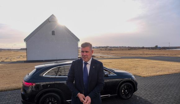 Fundur hafinn á Bessastöðum