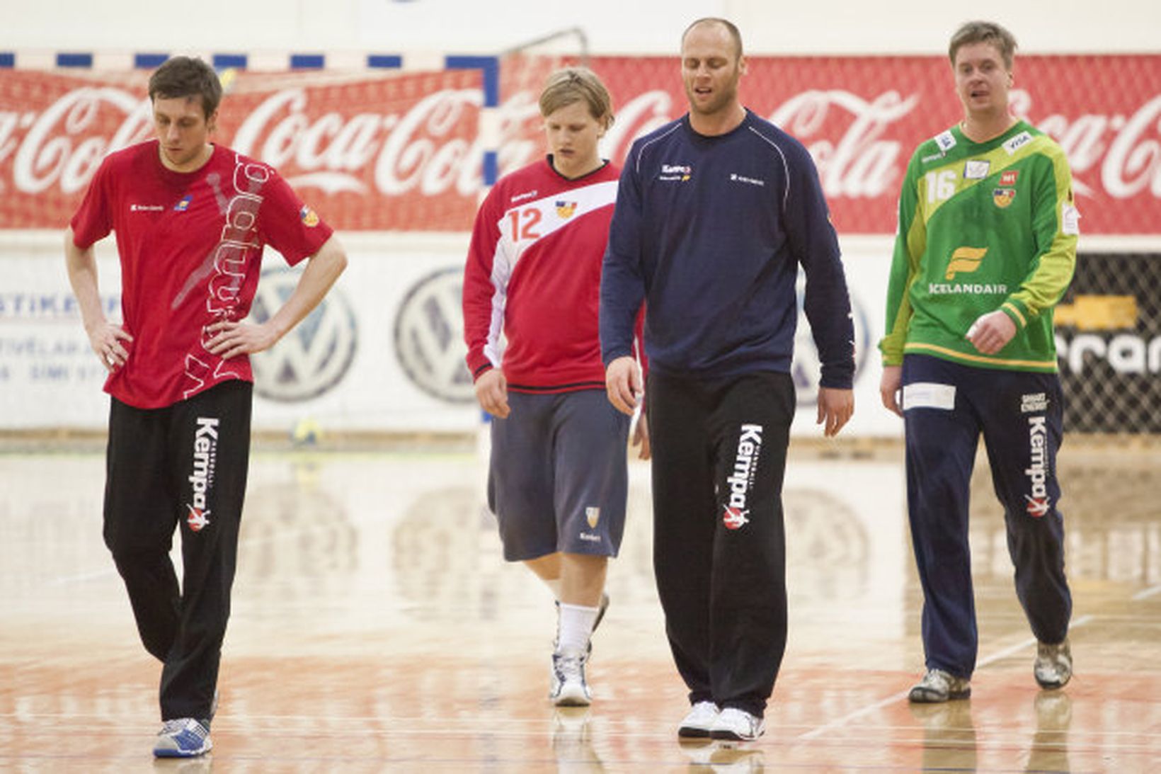 Íslenska karlalandsliðið í handbolta á æfingu í Framheimilinu.