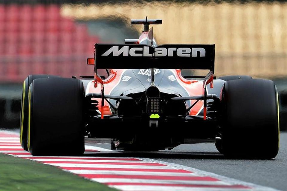 Stoffel Vandoorme á McLaren í Barcelona í dag.