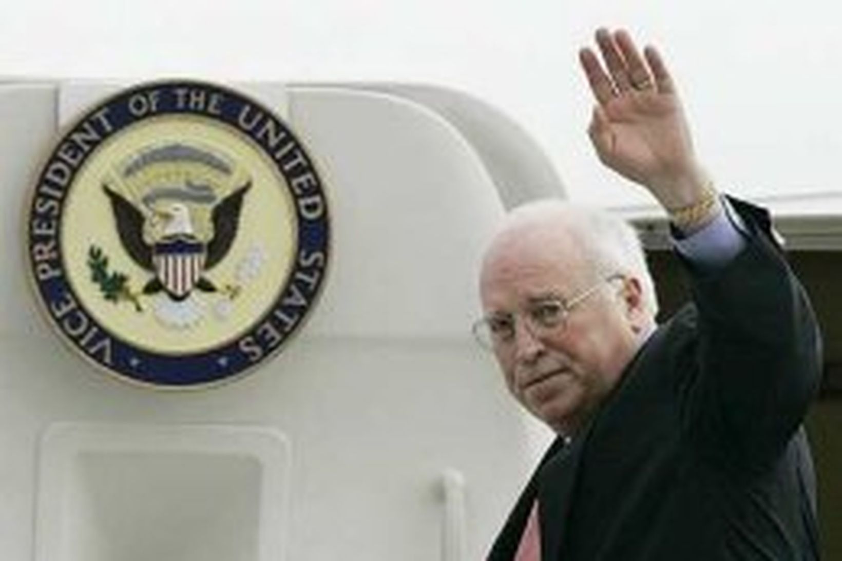 Cheney á flugvellinum í Sidney í Ástralíu fyrir skömmu