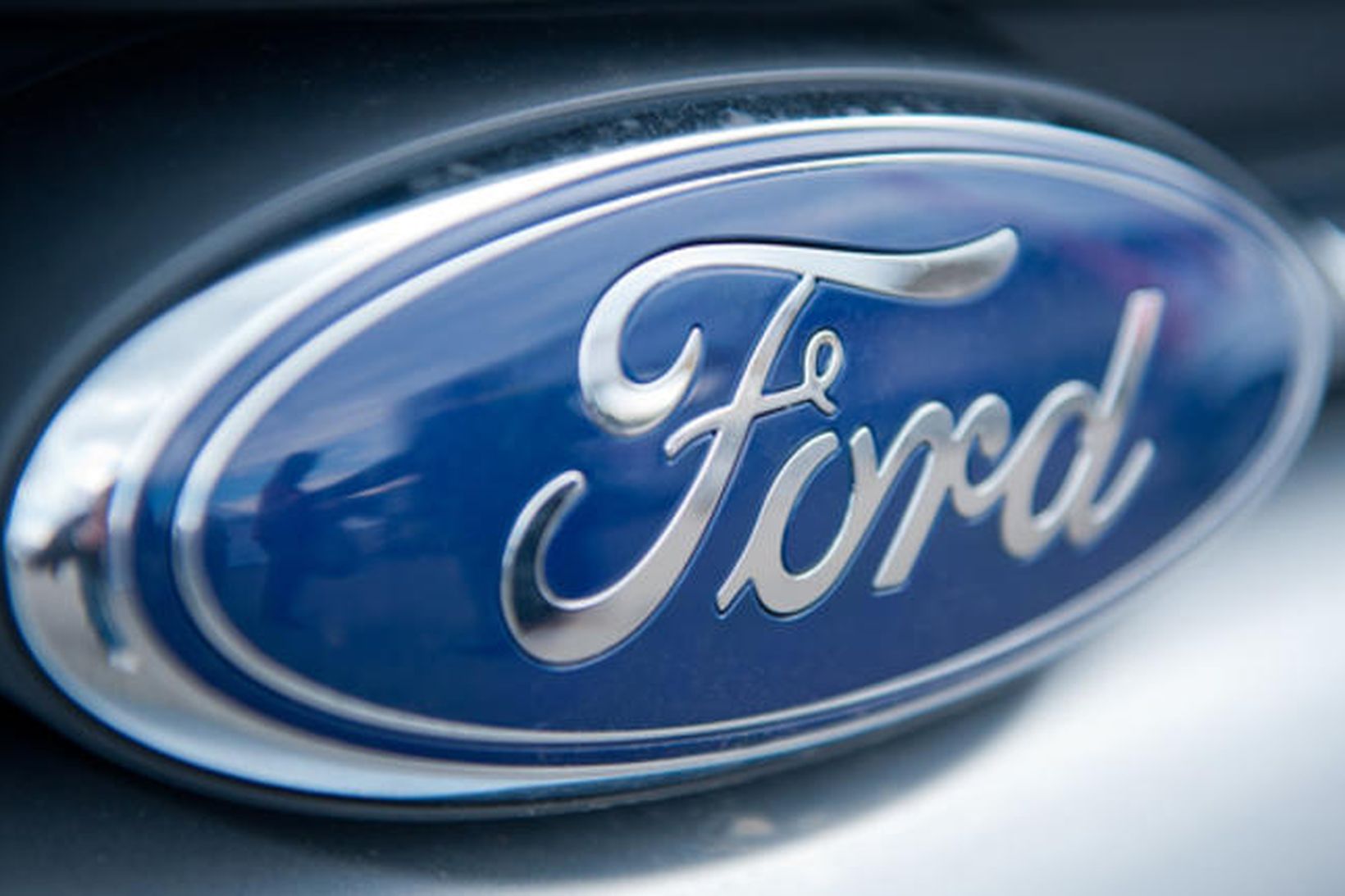 Ford Fusion bætir á sig blómum.