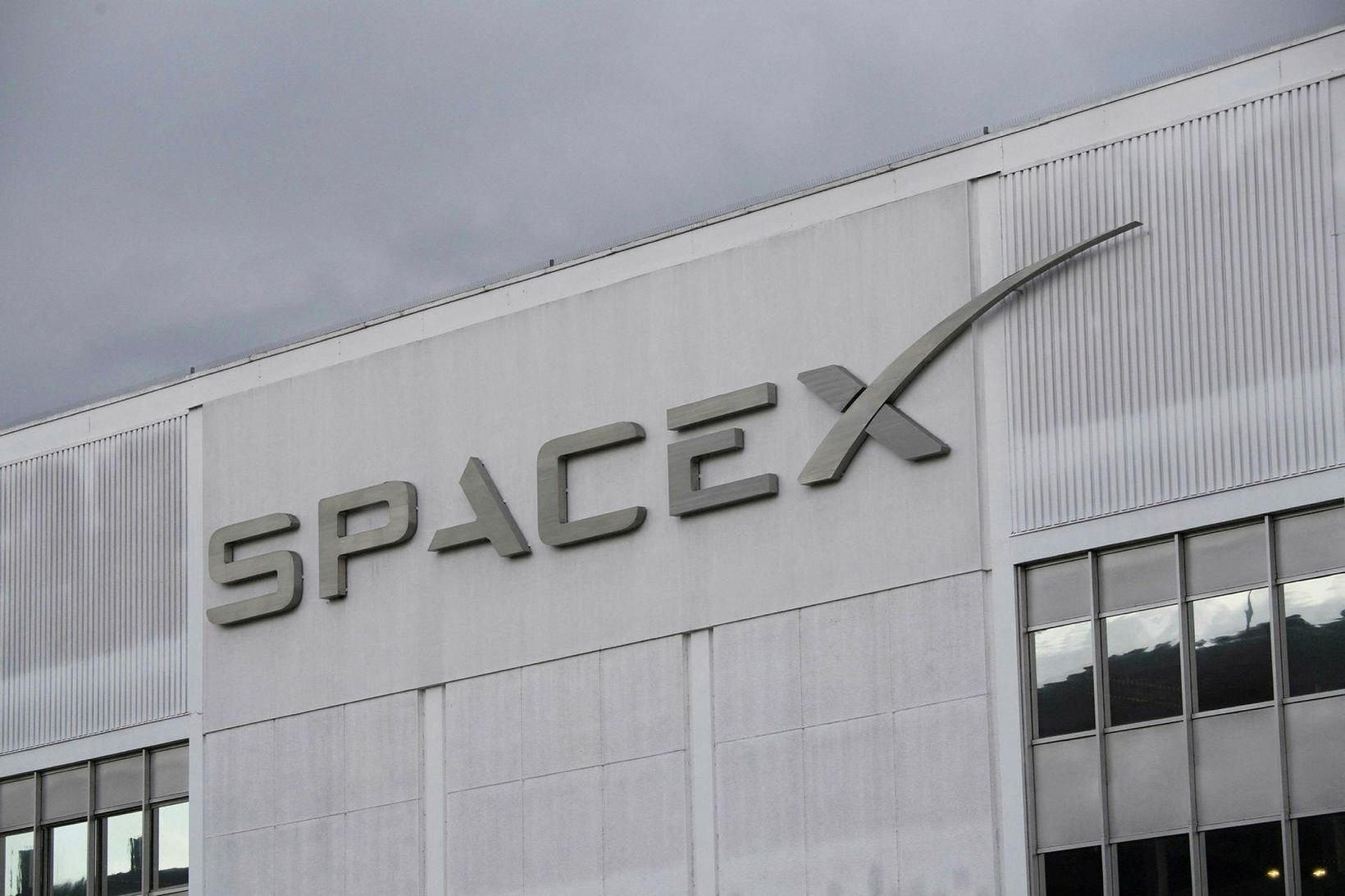 SpaceX stefnir á að safna 9.200 milljörðum