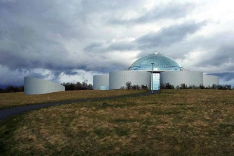 The Pearl in Reykjavik is a dome-shaped building on top of hot water tanks. The planetarium will rise adjacent to it.