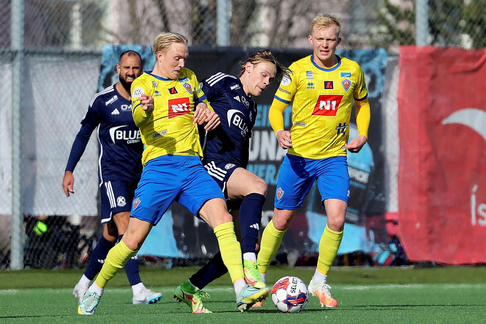 Daníel Hafsteinsson,og Bjarni Aðalsteinsson verða báðir í banni hjá KA.