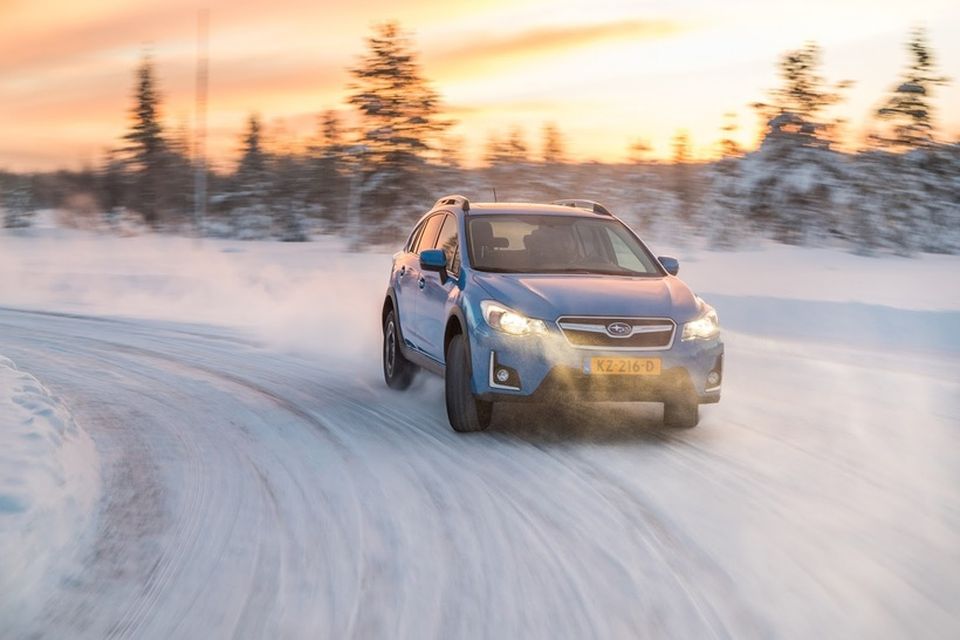 Skammdegisbirtan í Rovaniemi fór Subaru-bílunum vel, eins og landinn mátti vita enda vinsælir bílar á …