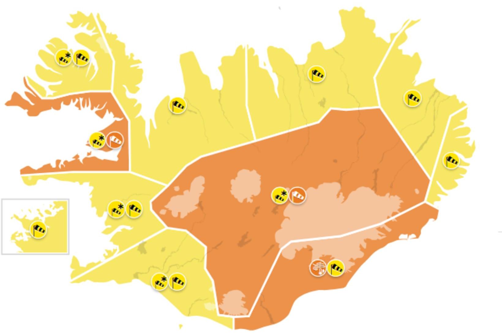 Enn versna veðurhorfur á landinu.