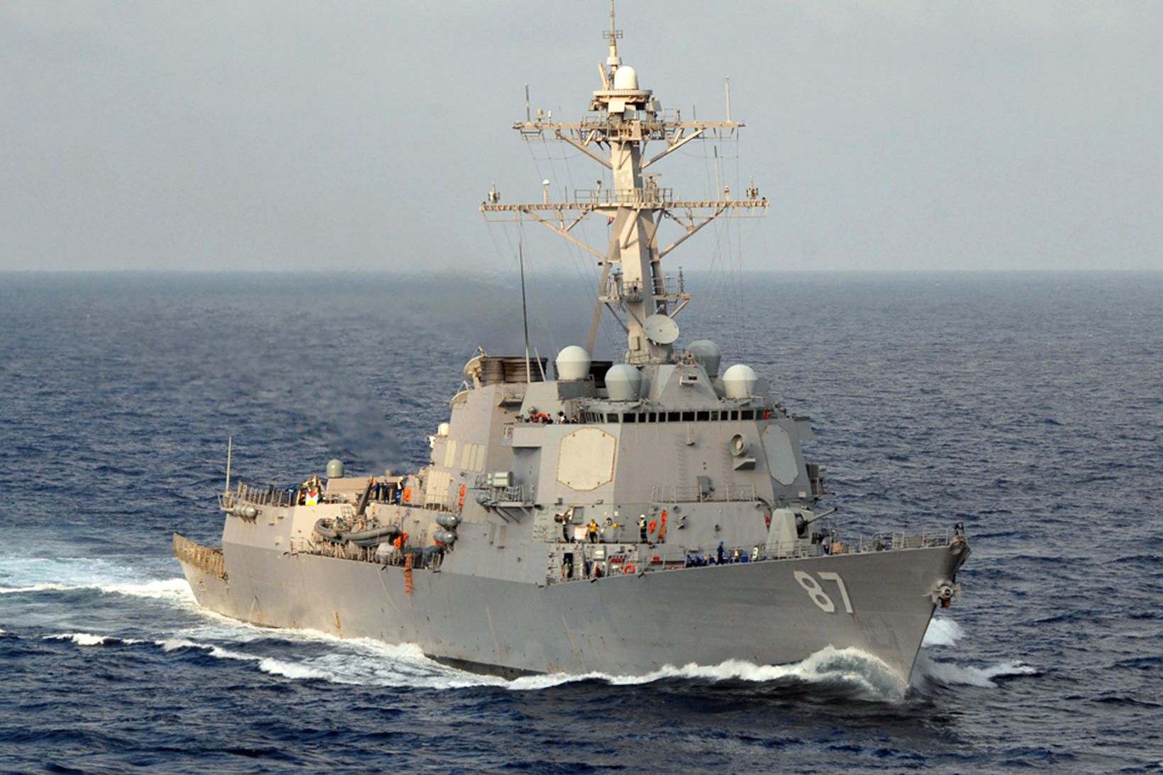 USS Mason er tundurspillir af Arleigh Burke-gerð.