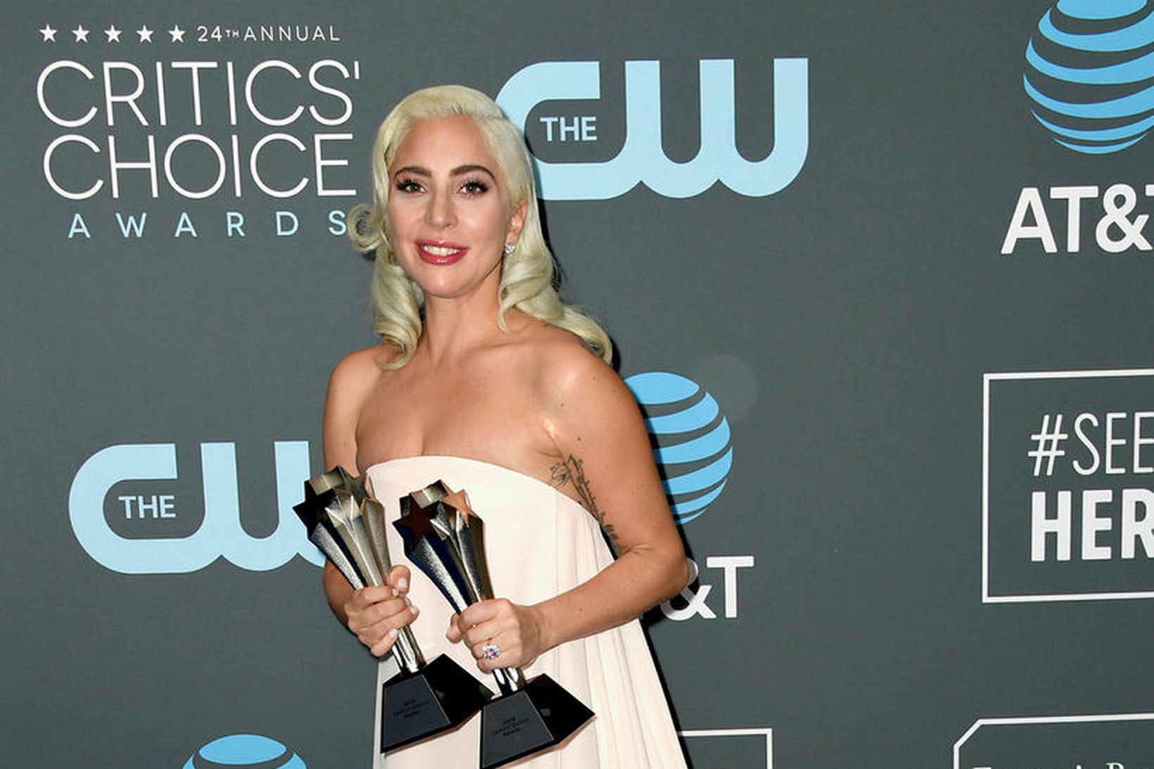 Lady Gaga segir Pence ekki vera góða kristna fyrirmynd.