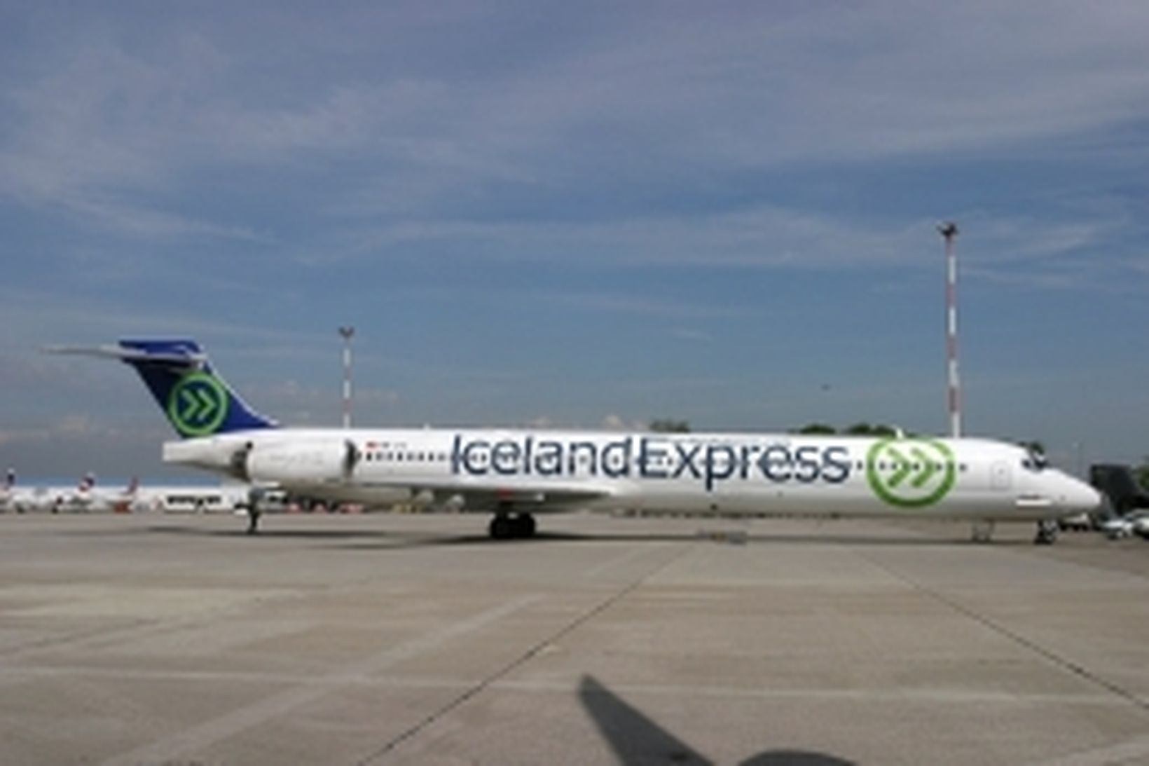 40% af farþegum sem flugu með Iceland Express til Akureyrar …