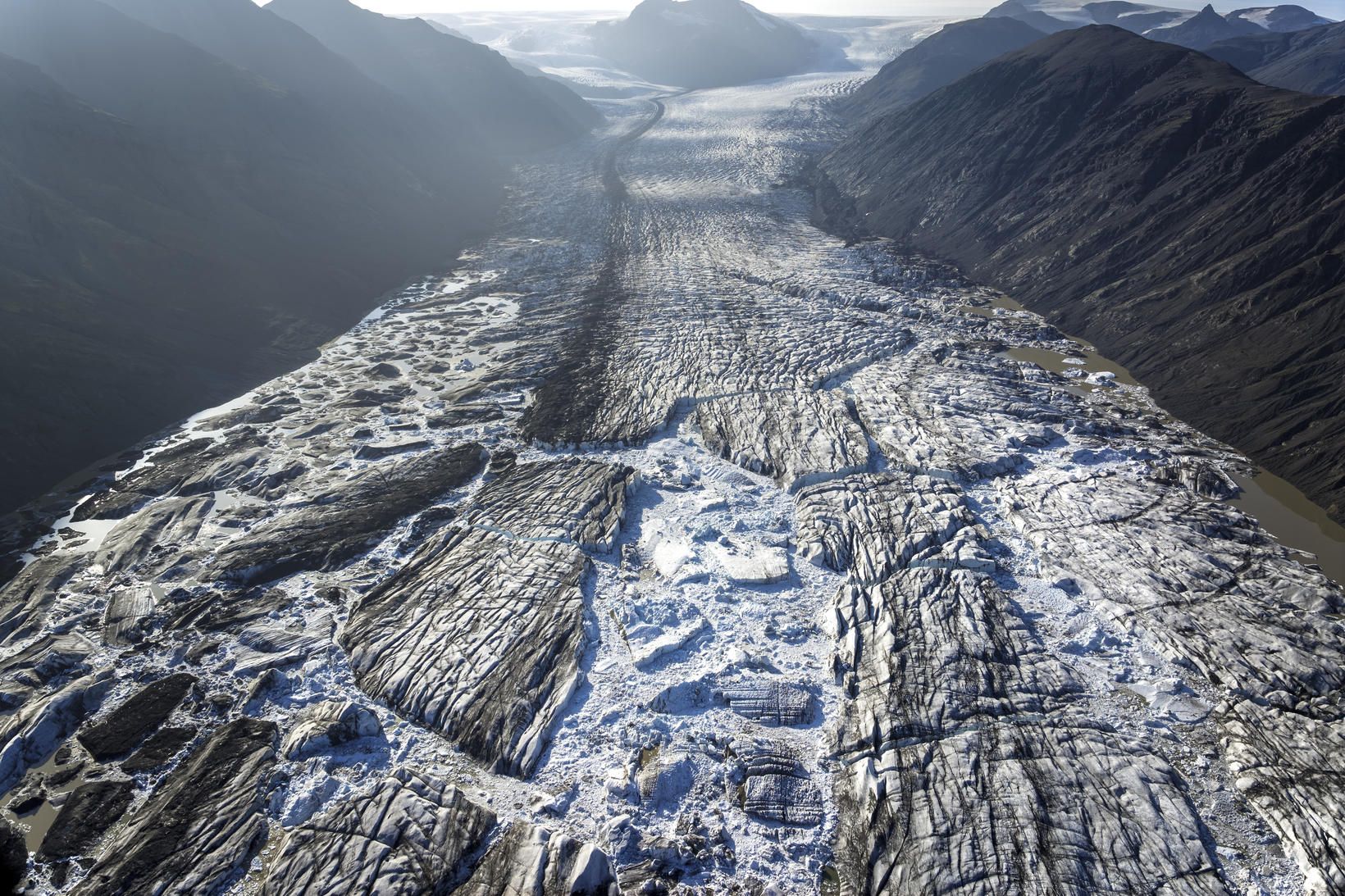 Heinabergsjökull 17. ágúst síðastliðinn eftir að það brotnaði verulega upp …