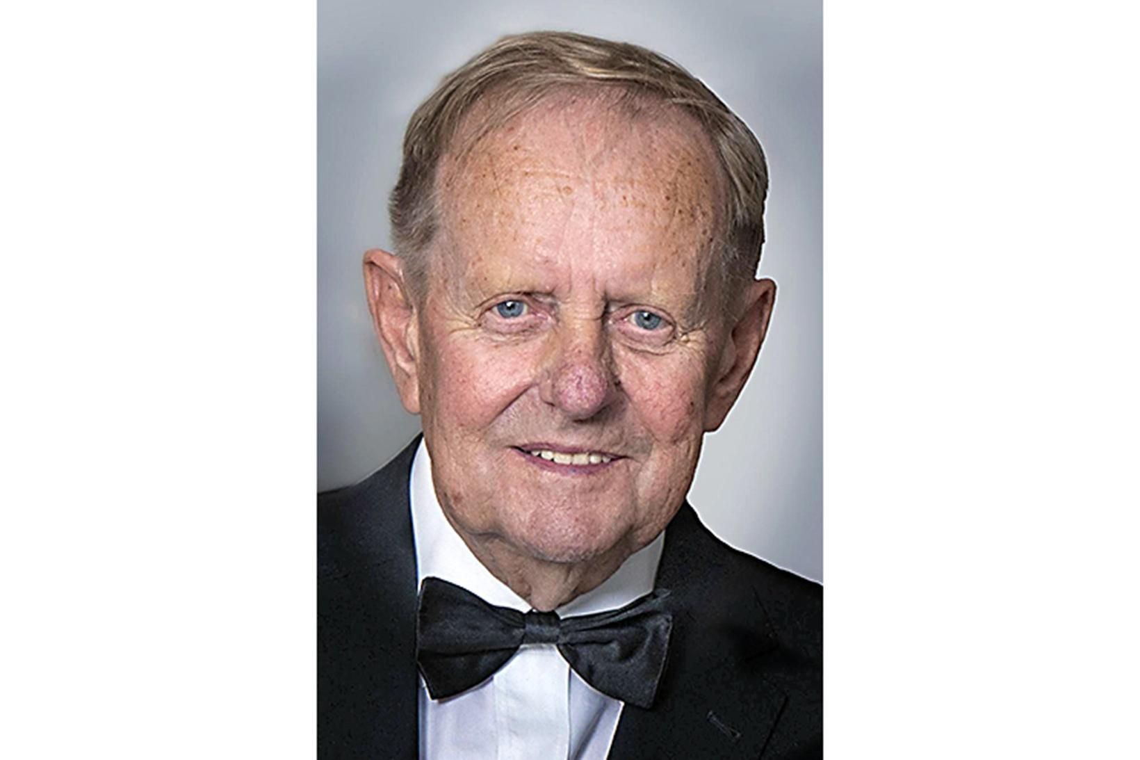 Andlát: Þórir Lárusson