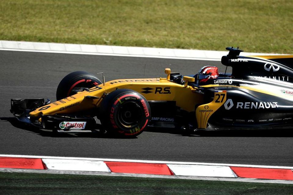 Nico Hülkenberg er ánægður Renaultinn.