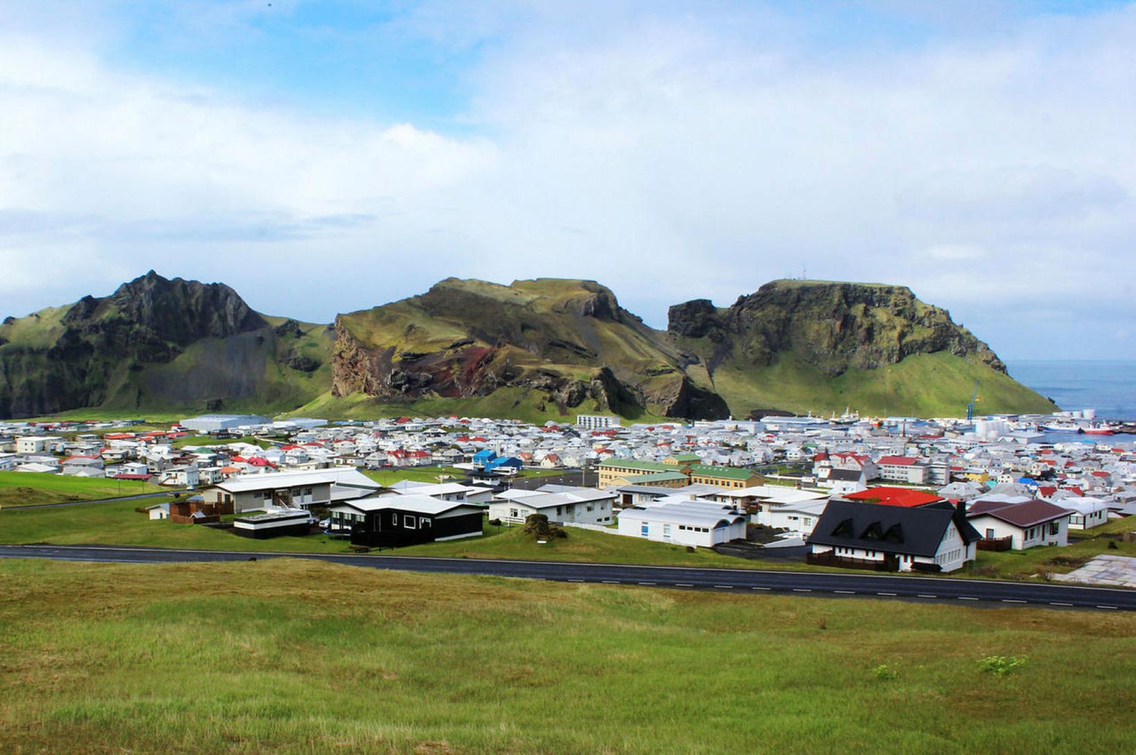 Segja Eyjamenn þurfa að borga