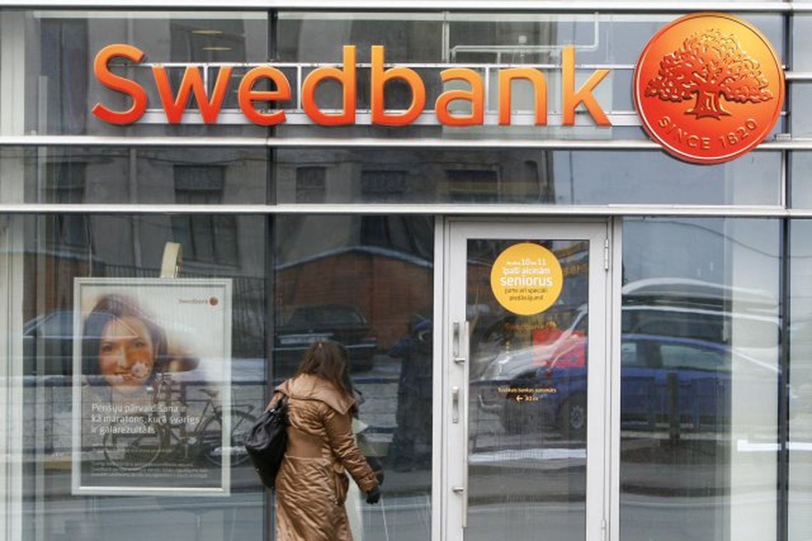 Útibú sænska bankans Swedbank í Riga.