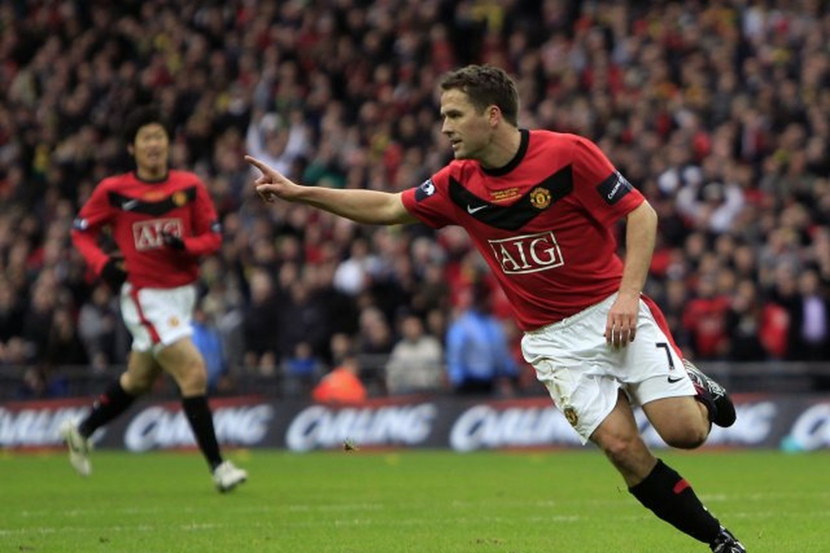 Michael Owen bíður eftir tækifæri í liði Manchester United.