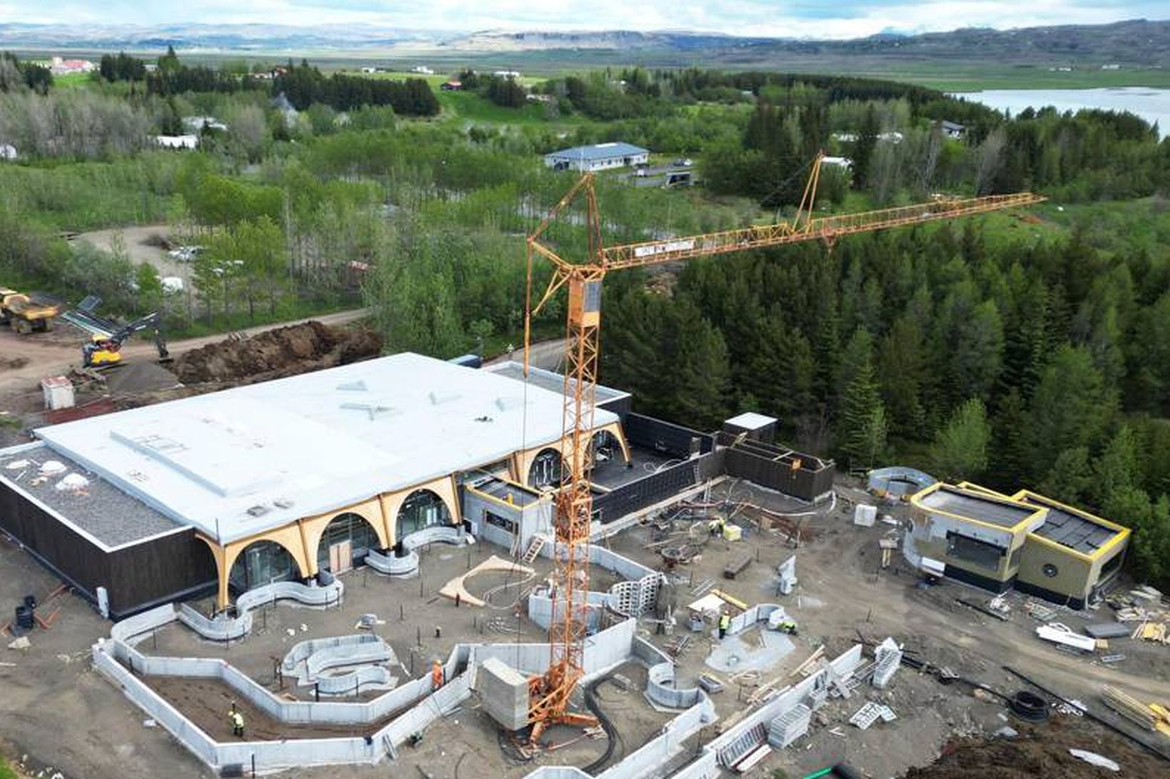 Baðstaðurinn í Laugarási í Biskupstungum verður opnaður upp úr miðju …